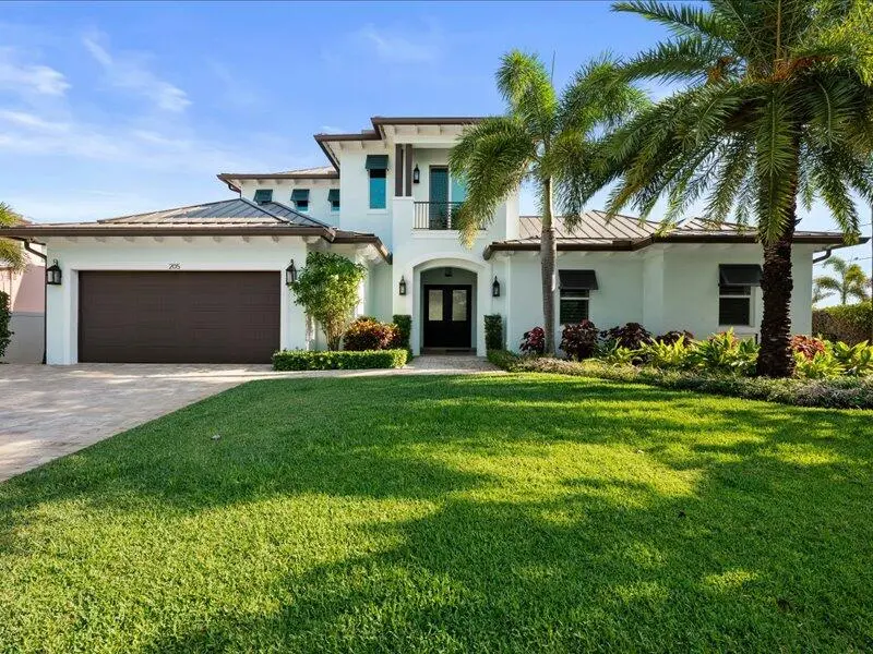 Presenting 205 Body Court at 205 Body Court, Jupiter