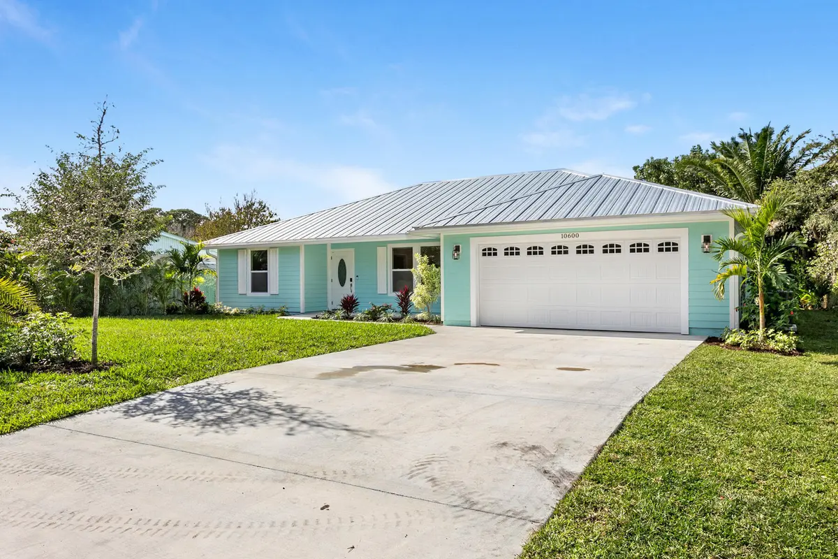 Front_01_web at 10600 SE Gomez Avenue, Hobe Sound