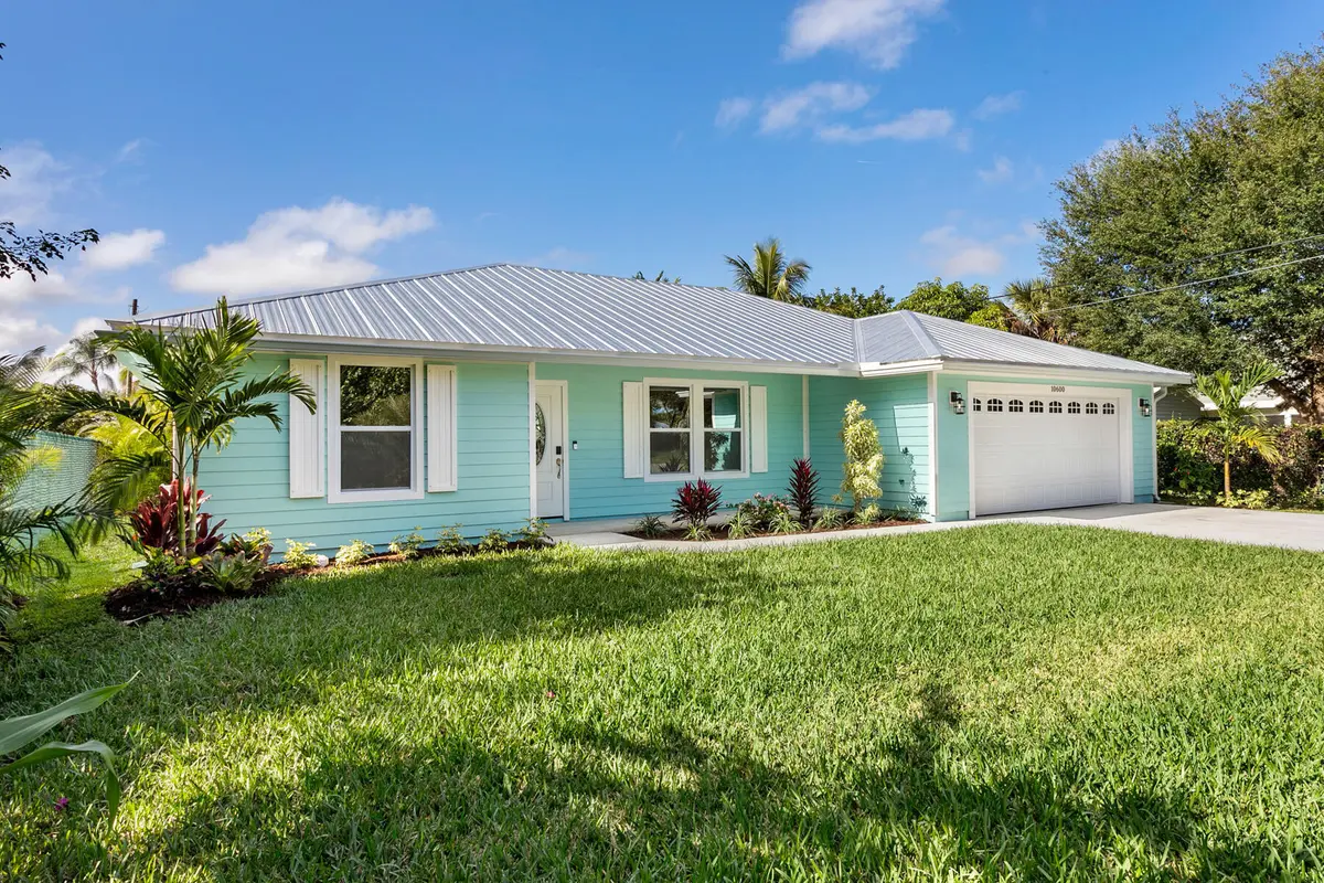 Front_02_web at 10600 SE Gomez Avenue, Hobe Sound