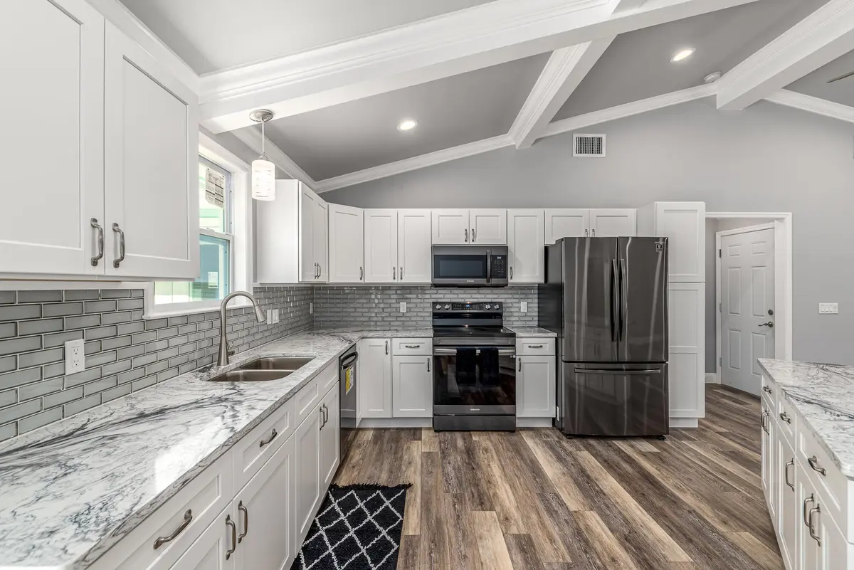 10600 SE Gomez Ave, Hobe Sound, FL 33455 at 10600 SE Gomez Avenue, Hobe Sound