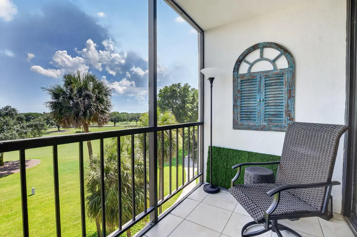 22-web-or-mls-DSC_5177 at 6845 Willow Wood Drive 3046, Boca Raton