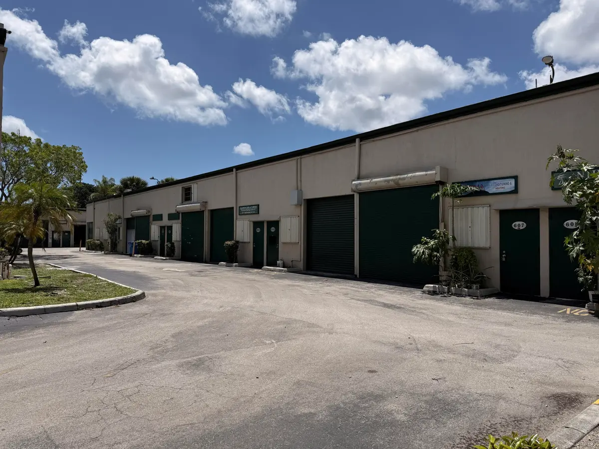 Ext 2 at 1791 Blount Road 606, Pompano Beach