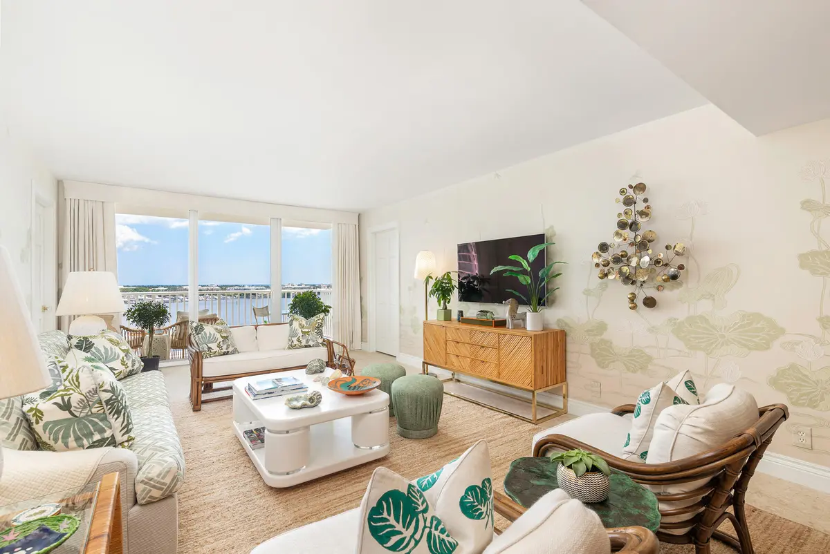 low-3 at 1801 S Flagler Drive 1007, West Palm Beach