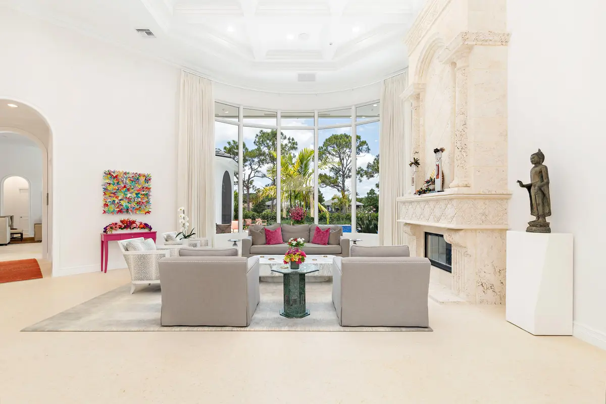 low-3 at 2707 Sheltingham Drive, Wellington