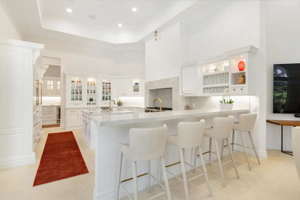 low-7-4c at 2707 Sheltingham Drive, Wellington