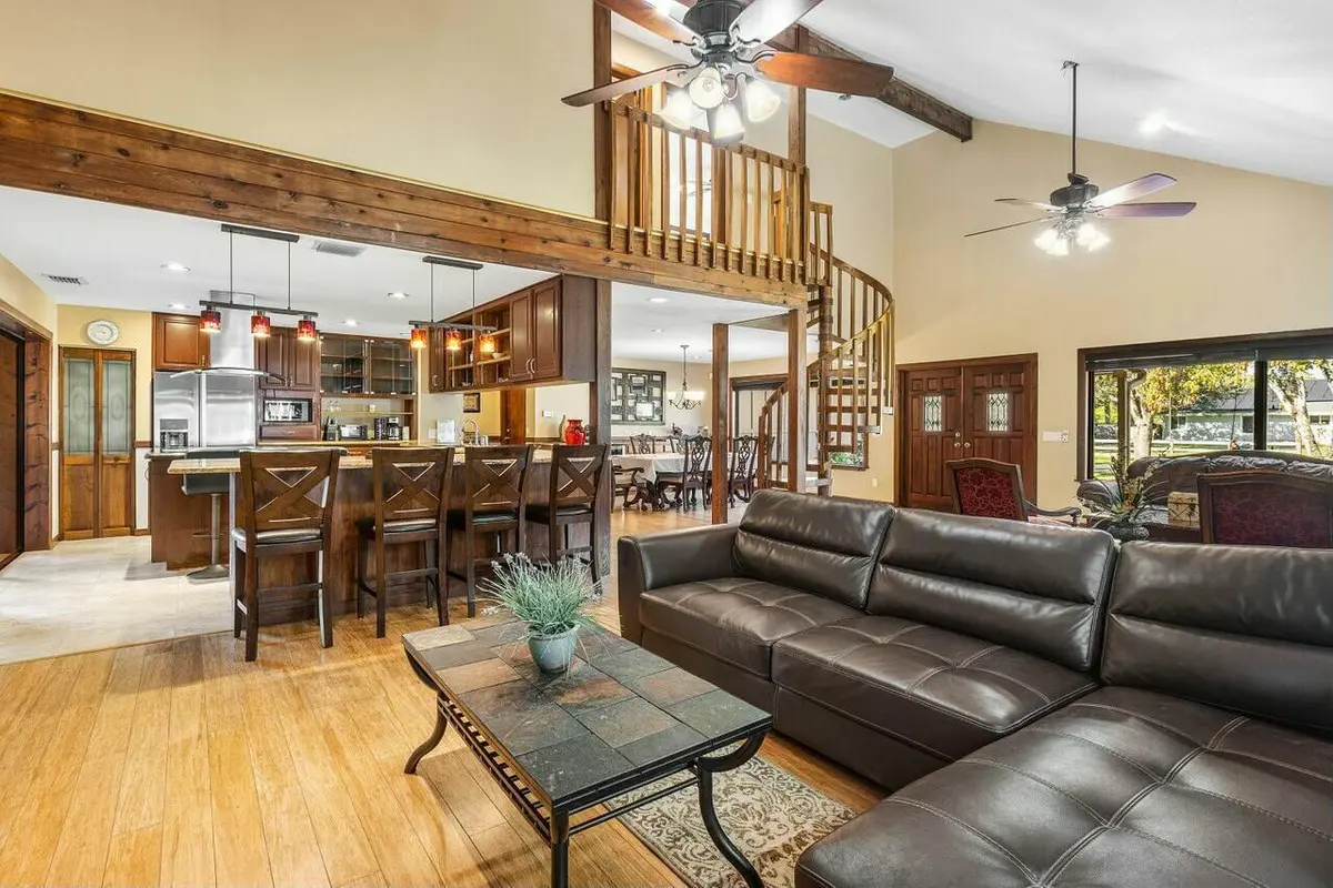 tempImageUmFAAd at 9266 Pinion Drive, Lake Worth