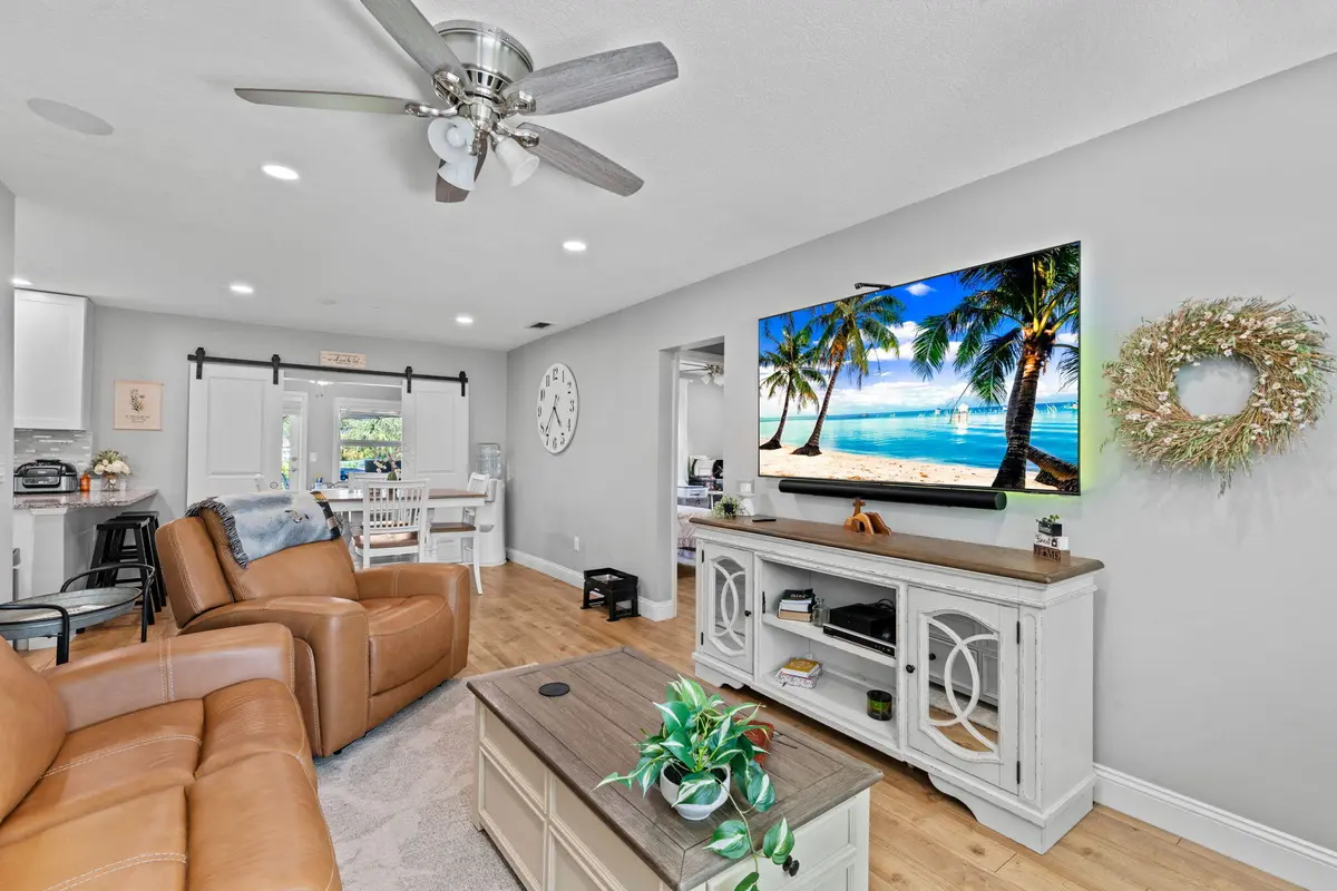 9-web-or-mls-A7405431 at 620 N B Street, Lake Worth Beach