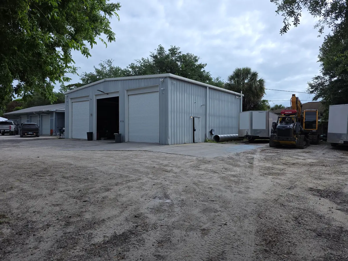 20260415_102149 at 816 SW 11th Dr Drive, Vero Beach