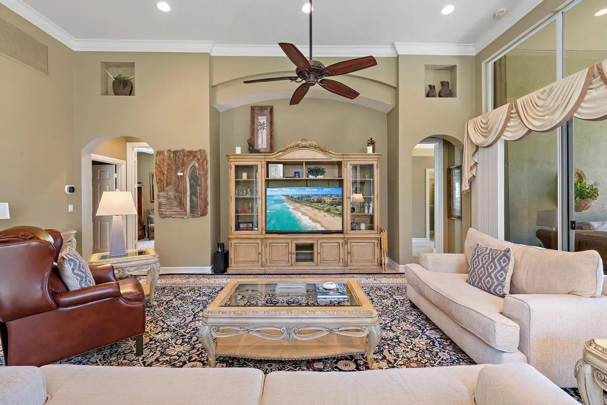 7964 Via Villagio at 7964 Via Villagio, West Palm Beach