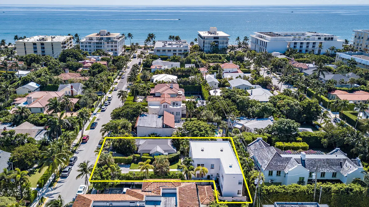 high-18 aerial at 150 Australian Avenue Cottage, Palm Beach