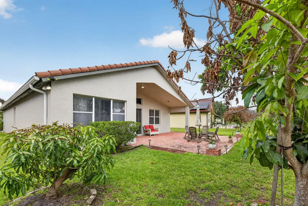 3-web-or-mls-3A5A5571 at 1708 SW Jamesport Drive, Port St. Lucie