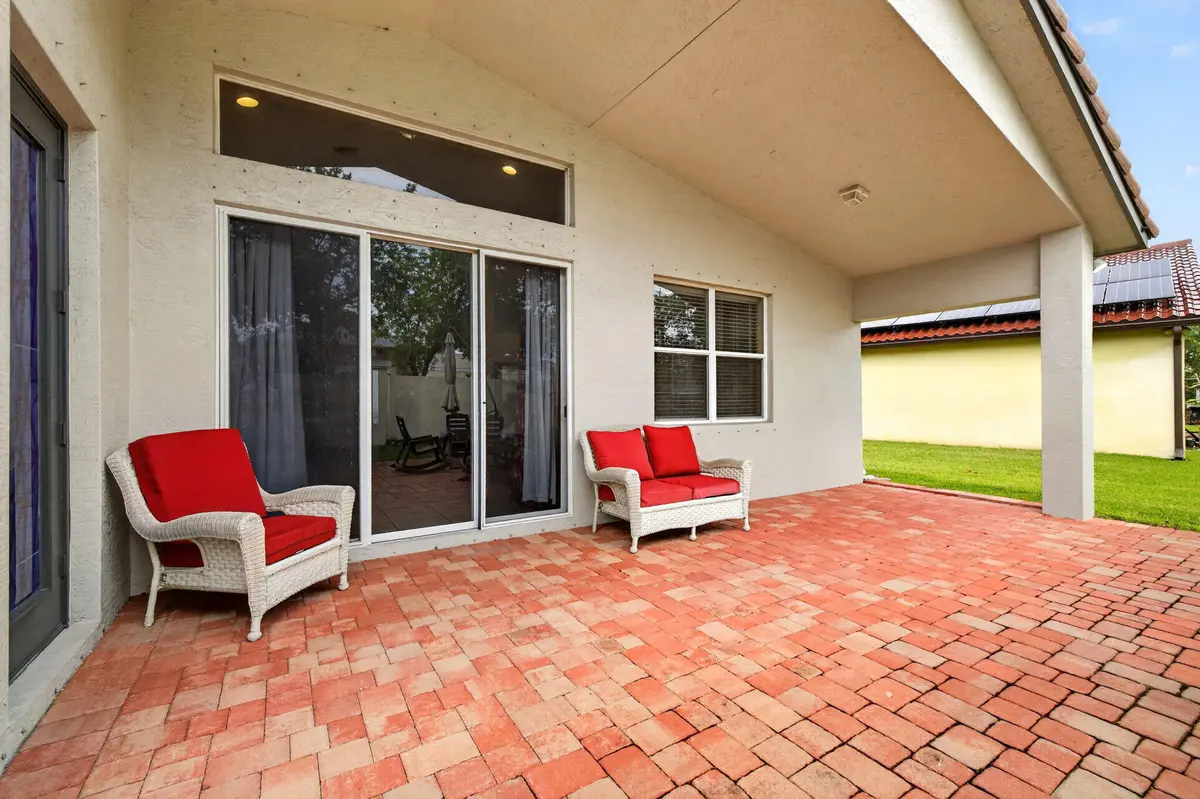 7-web-or-mls-3A5A5600 at 1708 SW Jamesport Drive, Port St. Lucie