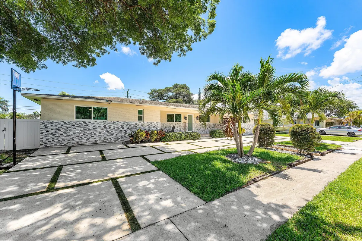 001-214Southeast5thStreet-DaniaBeach-FL- at 214 SE 5th Street, Dania Beach