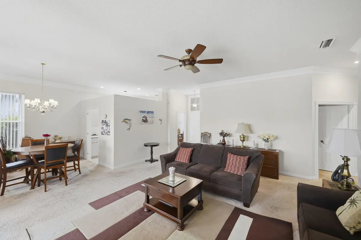44-web-or-mls-2860-sw-brighton-way at 2860 SW Brighton Way, Palm City
