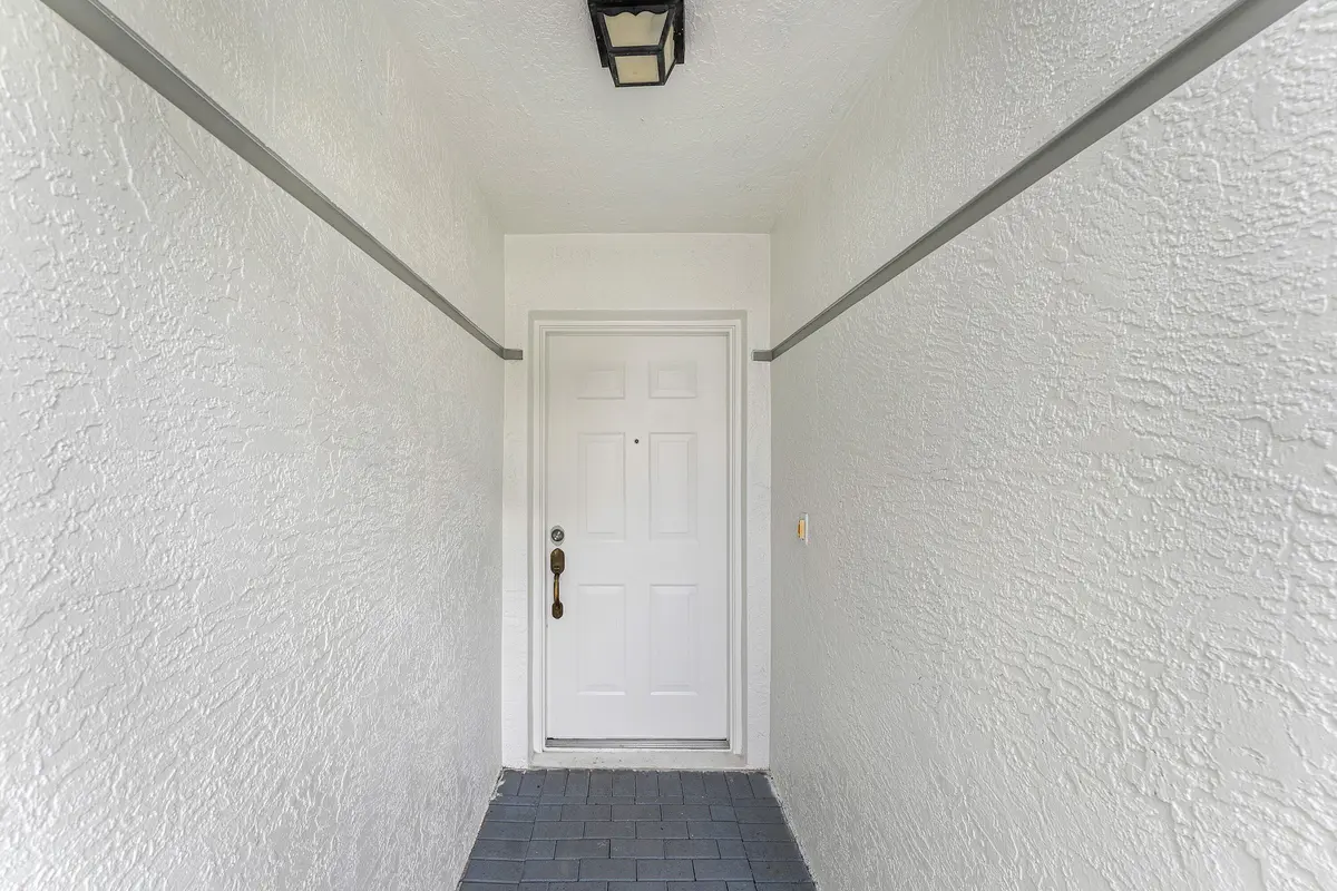 005-8059DolomtianWay-BoyntonBeach-FL-334 at 8059 Dolomtian Way, Boynton Beach