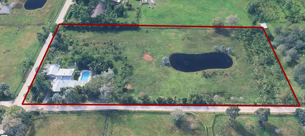 beyc69a981ad461d7 at 4500 SW Boatramp Avenue, Palm City