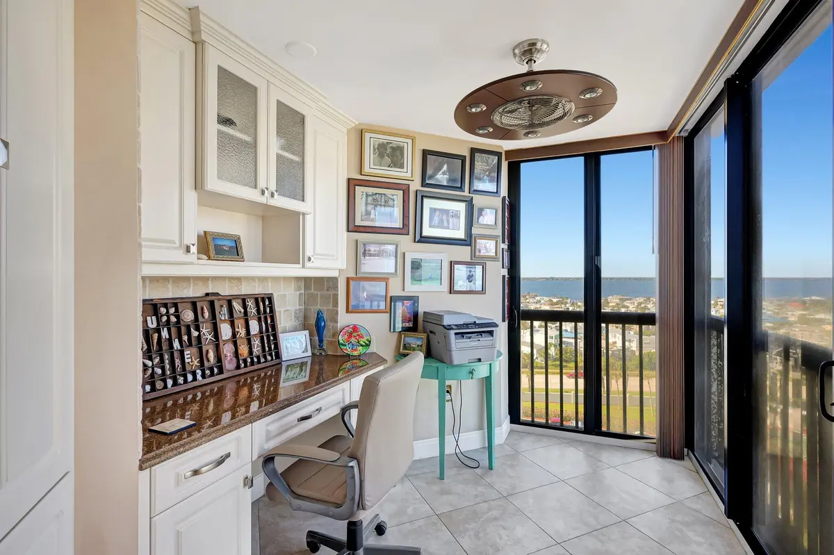 12-web-or-mls-5P1A2326 at 10680 S Ocean Drive 901, Jensen Beach