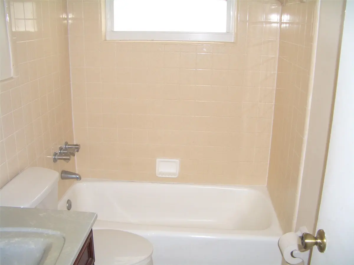Photo 7 at 2737 NE 28th Street 7w, Lighthouse Point