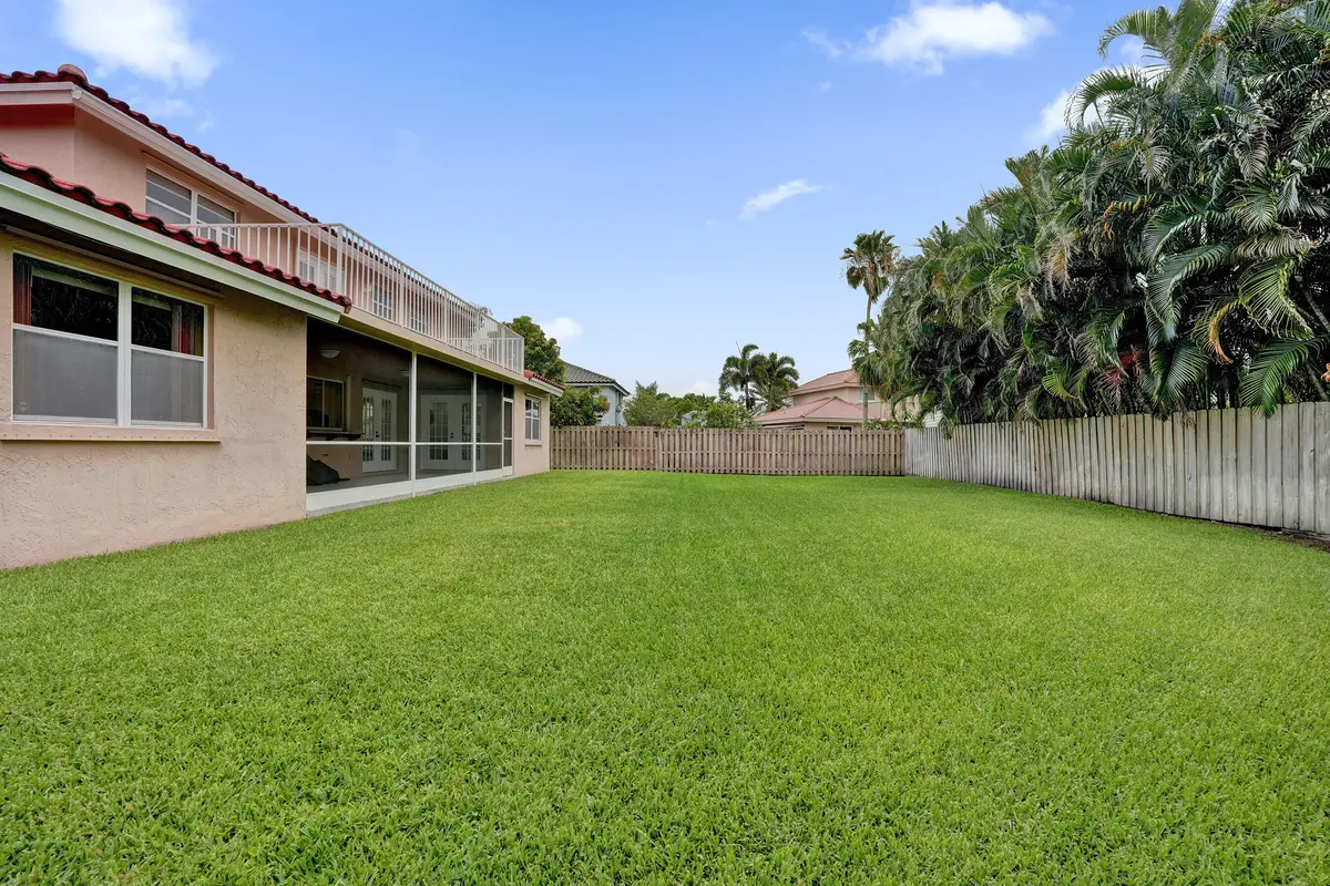 DSC08559 at 15620 Canterbury Court, Davie