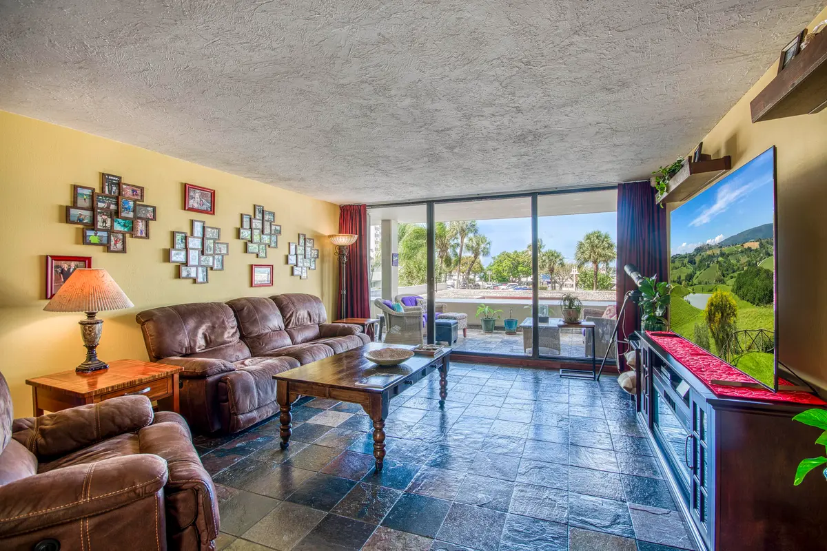 _IMG2513_HDR at 136 Lakeshore Drive 211, North Palm Beach