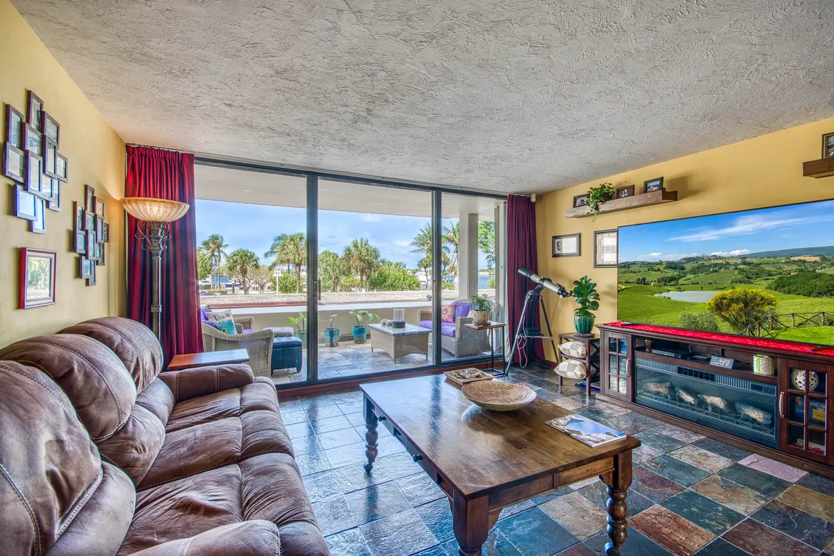 _IMG2518_HDR at 136 Lakeshore Drive 211, North Palm Beach