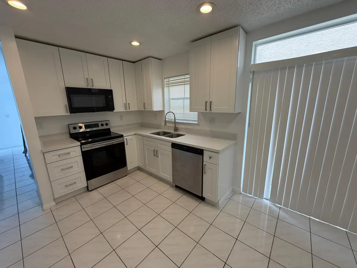 WhatsApp Image 2026-05-21 at 2.13.02 PM at 3780 Amalfi Drive 3780, Hollywood