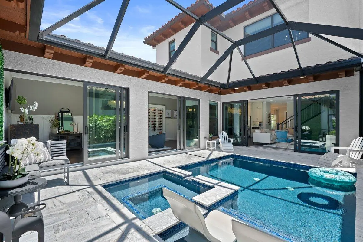 LUX_8014 at 8039 Hobbes Way, Palm Beach Gardens