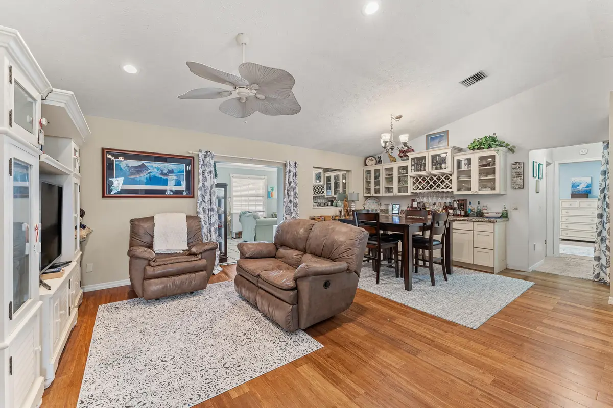 File.18 at 4459 SE Kubin Avenue, Stuart