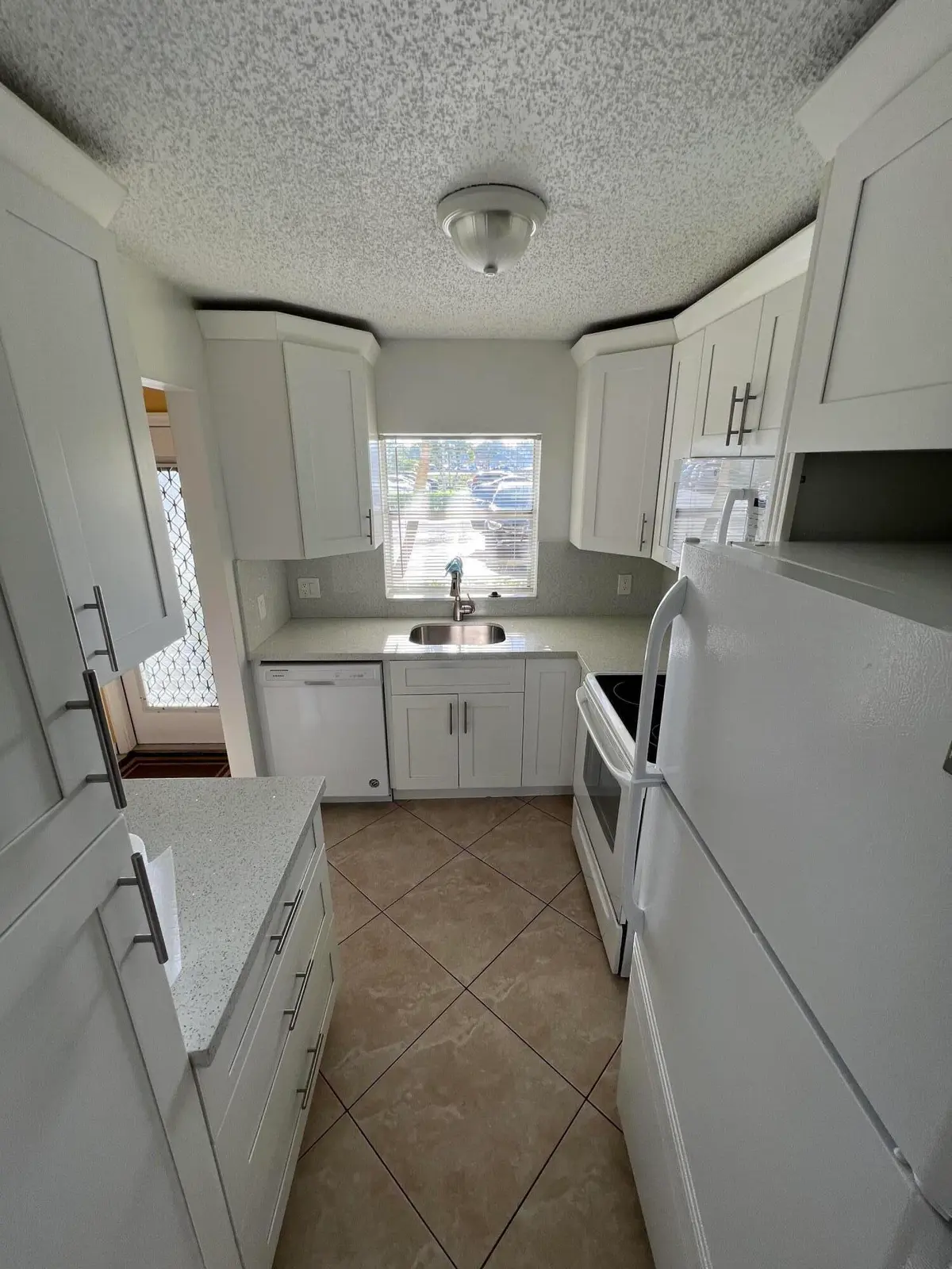 QtxDQ5fFQKGWsF3L+t%LhA at 9949 Sandalfoot Boulevard Apt 514, Boca Raton