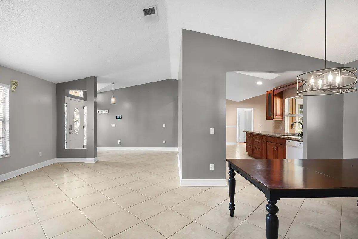 37-web-or-mls-500_4661 at 3087 SE Galt Circle, Port St. Lucie