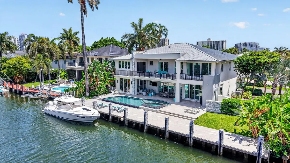 105-web-or-mls-DJI_20260520141354_0093_D at 39 Pelican Drive, Fort Lauderdale