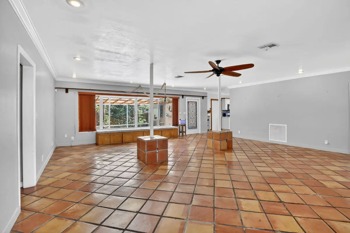 6-web-or-mls-_A7A1486 at 742 Hollywood Boulevard, Hollywood