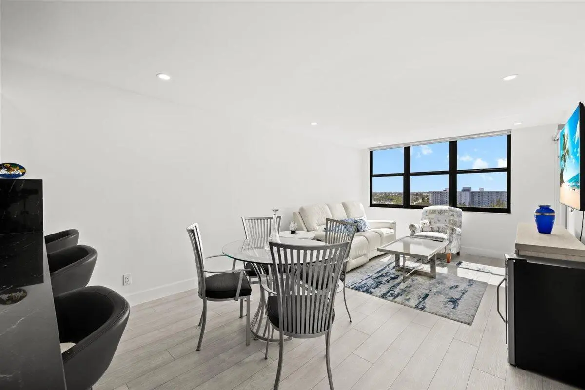 08-424A7397 at 1401 N Riverside Drive 1104, Pompano Beach