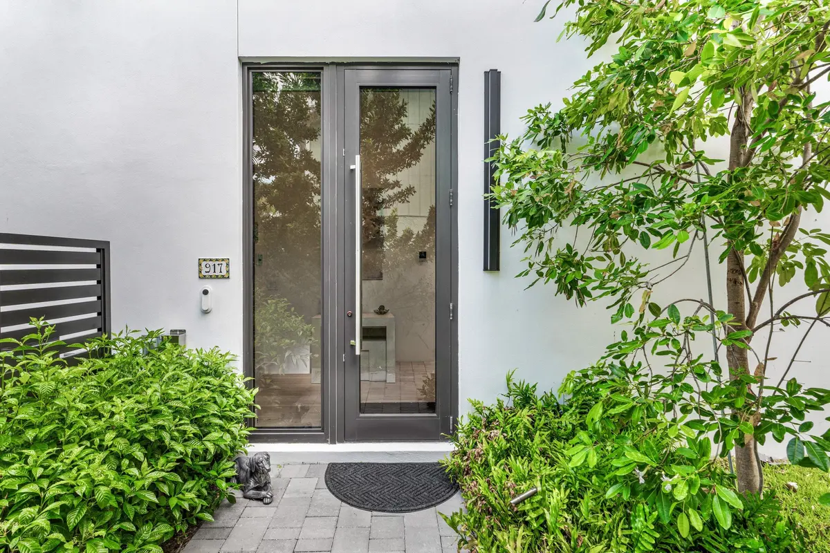 Front Door at 917 NE 8th Avenue, Delray Beach