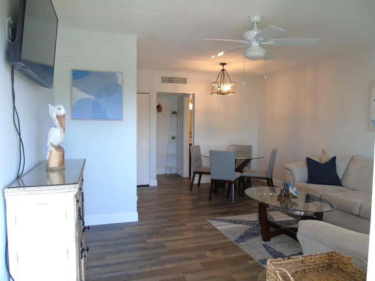 DSC05058 2 at 309 Circle Drive 204, Boynton Beach