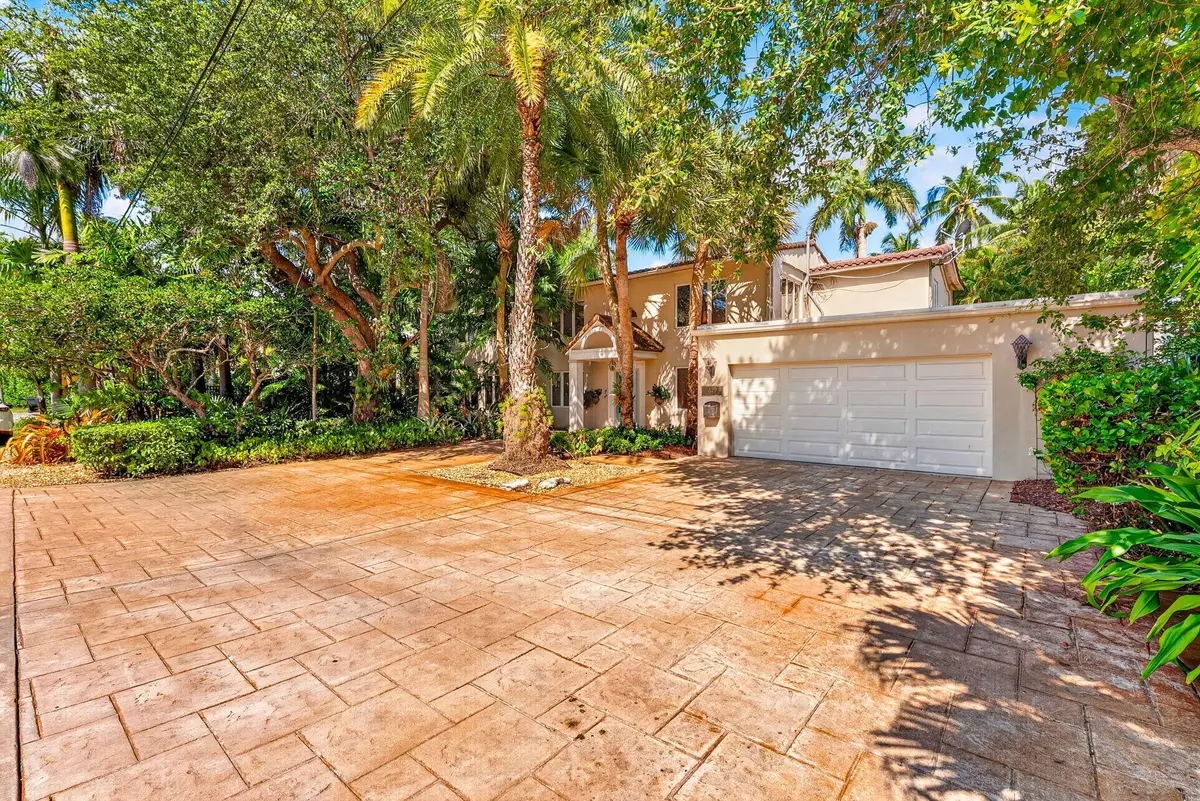 6-web-or-mls-DSC00456 at 829 COCONUT Drive, Fort Lauderdale