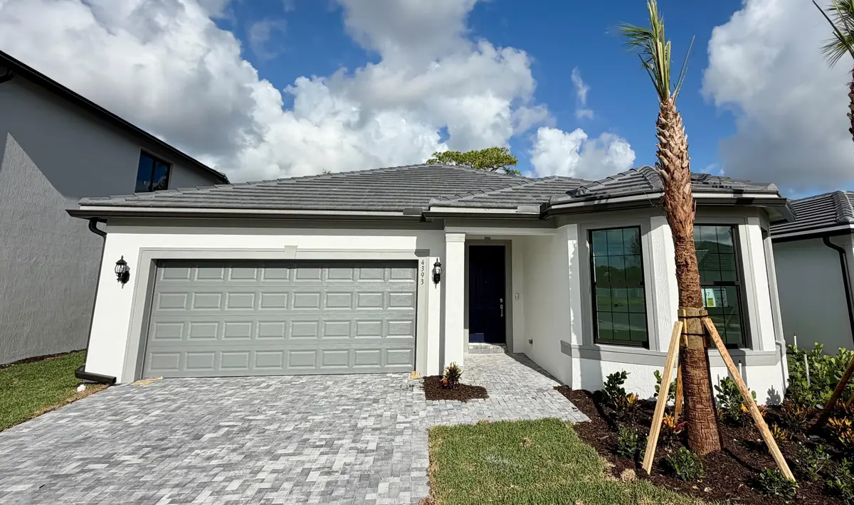 97 Front at 4393 Mersin Lane Prestige 97, Lake Worth