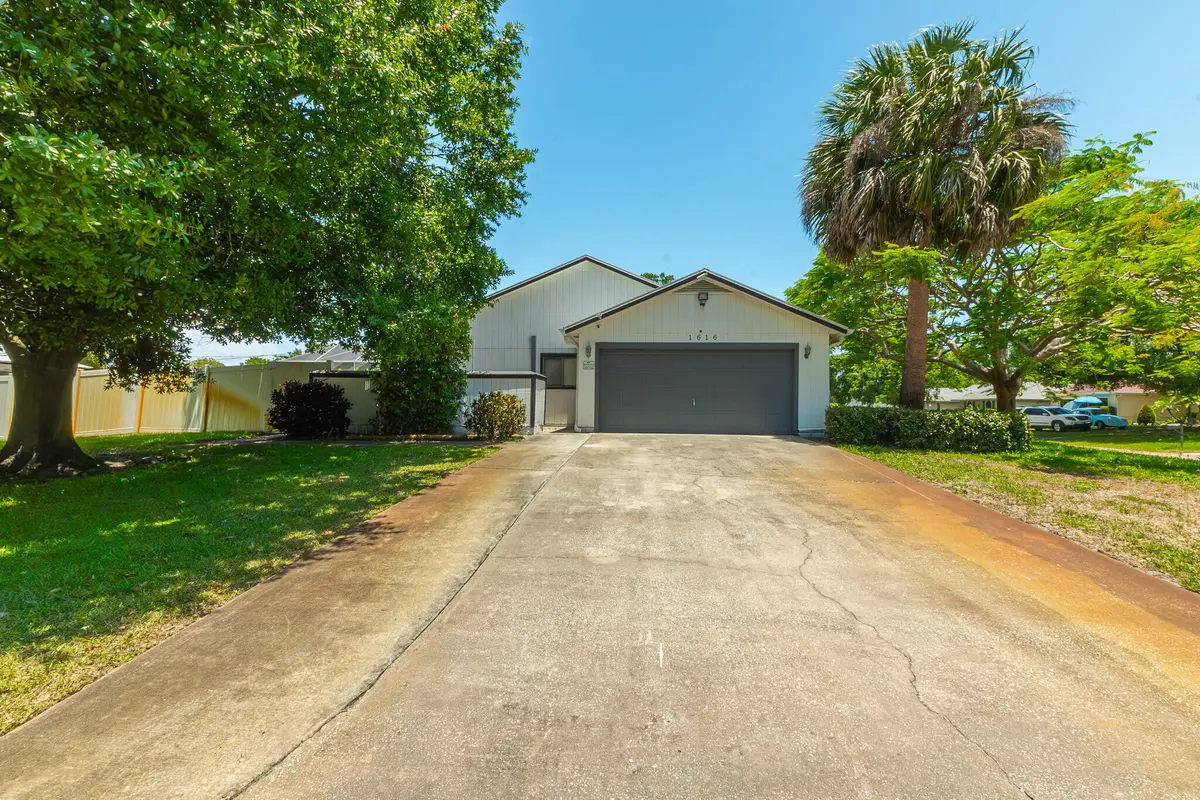 3.1 at 1616 SW 20th St Street, Vero Beach