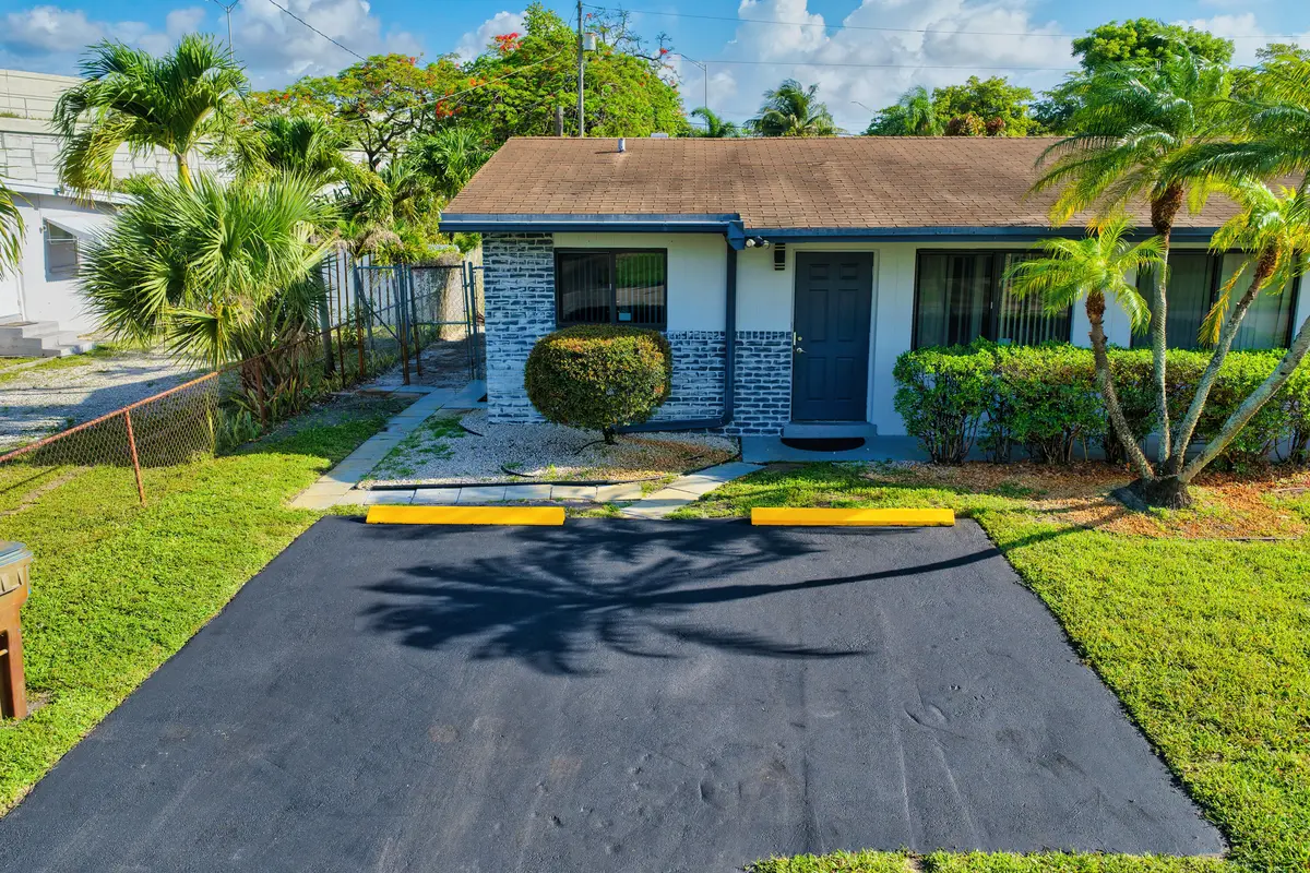 837 NW 41st St - Oakland Park-2 at 837 NW 41st Street A-b, Oakland Park