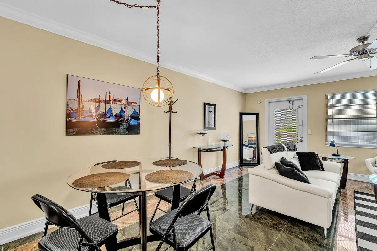 FPP00276 at 2123 Cambridge F, Deerfield Beach