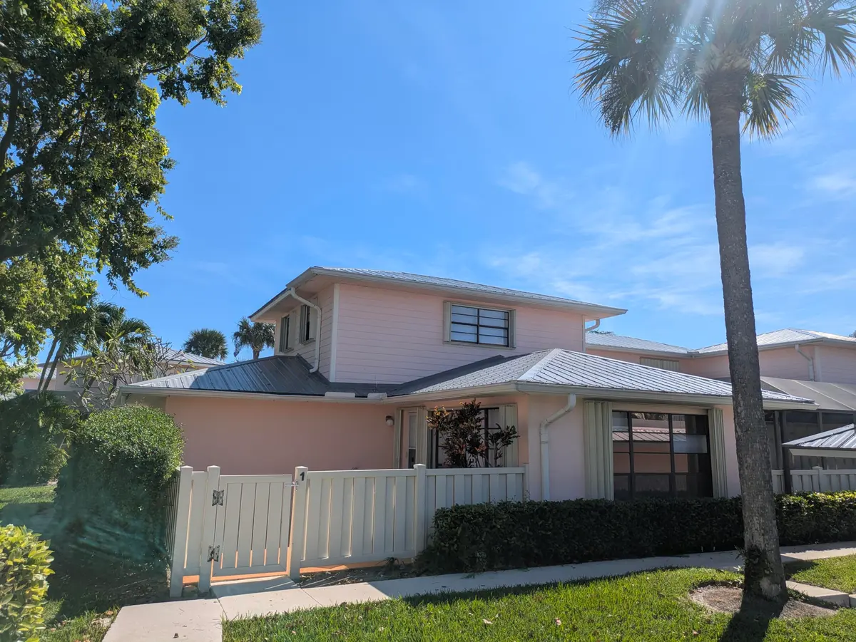 PXL_20251102_165333845.RAW-01.COVER at 1772 Gulfstream Avenue E1, Fort Pierce
