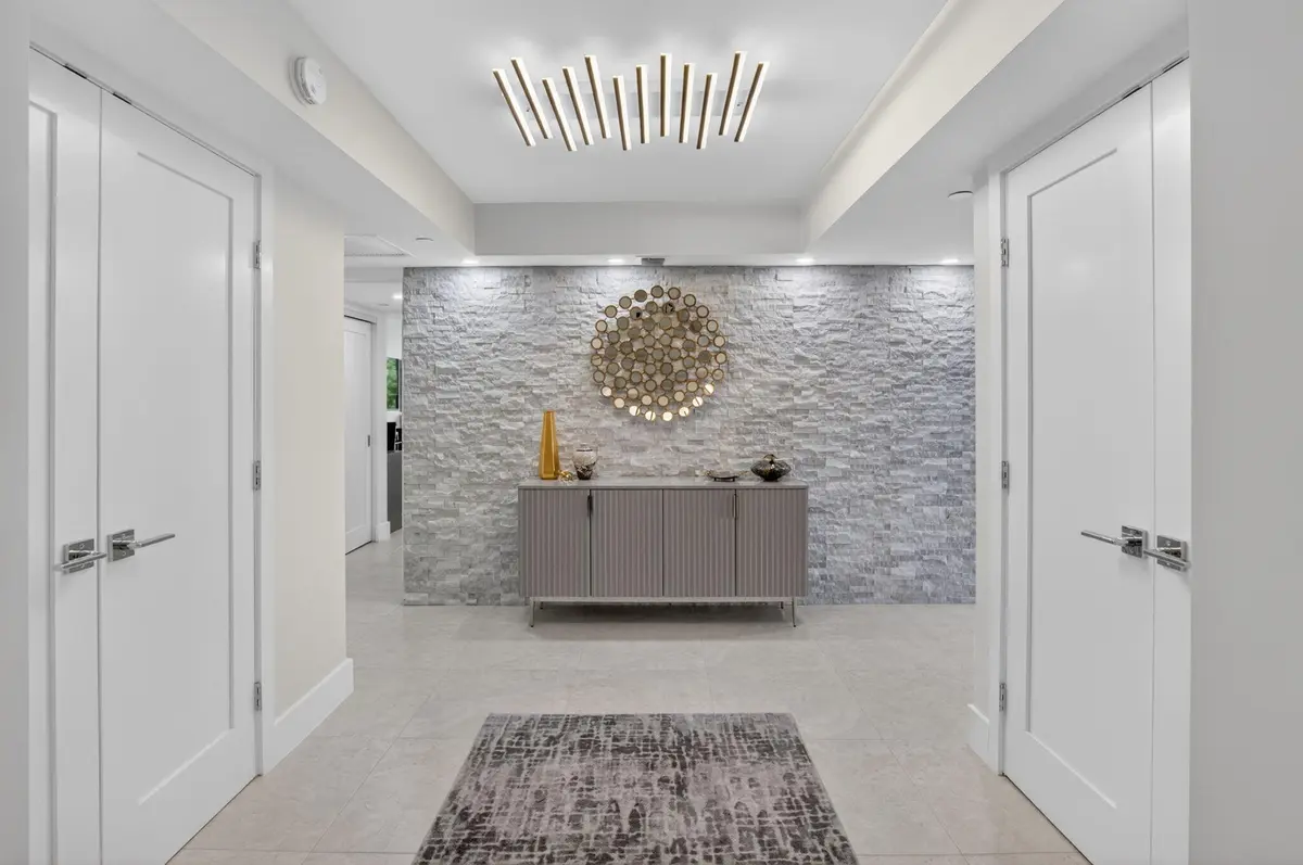 Impressive Entry at 7768 Lakeside Boulevard 551, Boca Raton