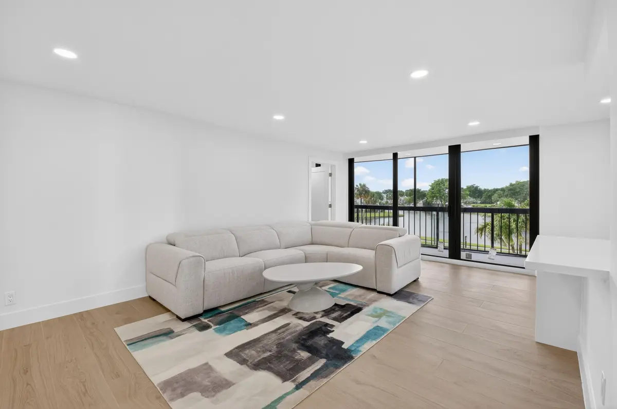 Living Room at 1732 Bridgewood Drive, Boca Raton