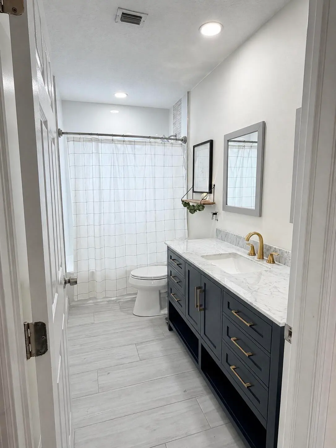 3-9b431547-b2c1-47ed-b526-043361fa6660 at 460 SW 55th Avenue, Plantation