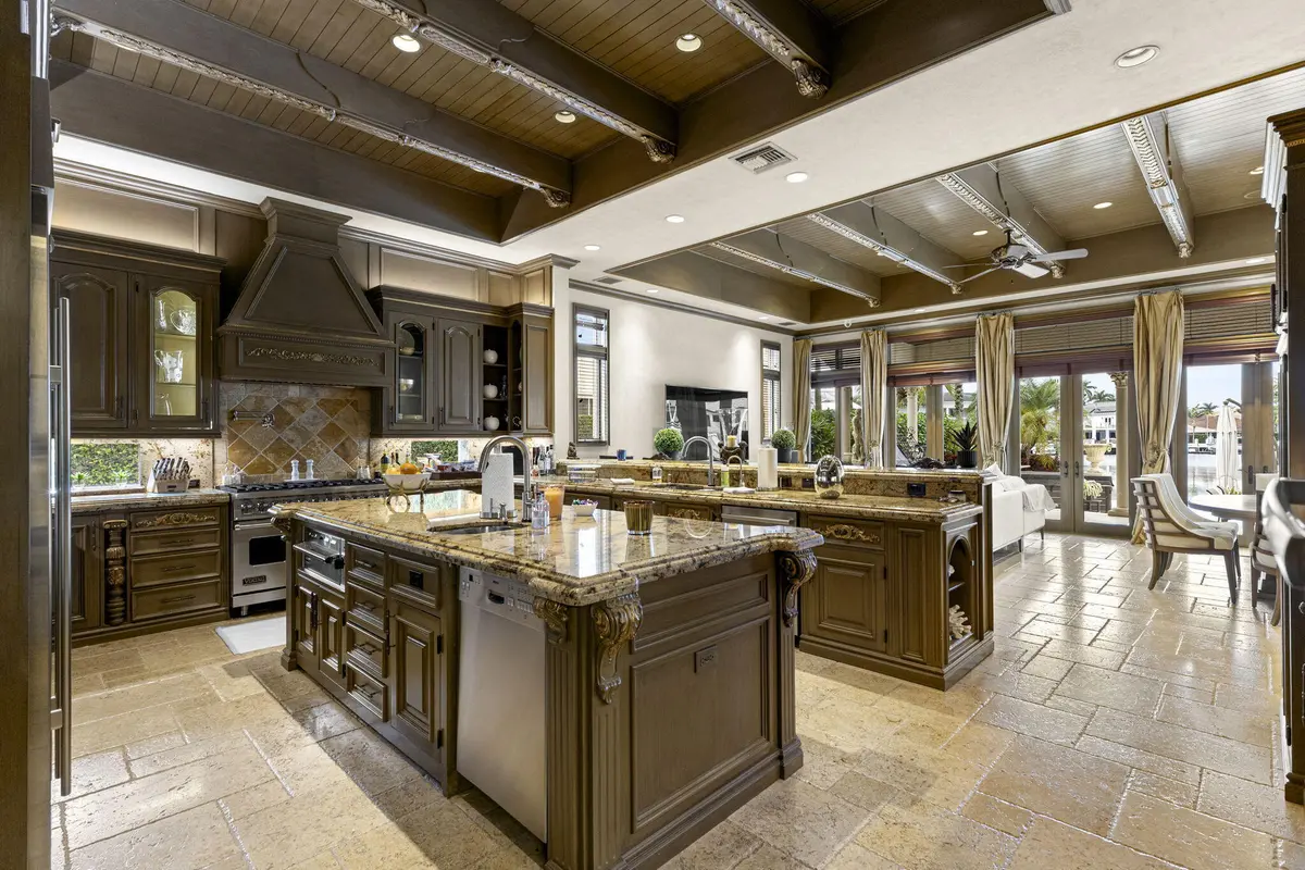 9-web-or-mls-AR Media 10 at 3131 NE 27TH Avenue, Lighthouse Point