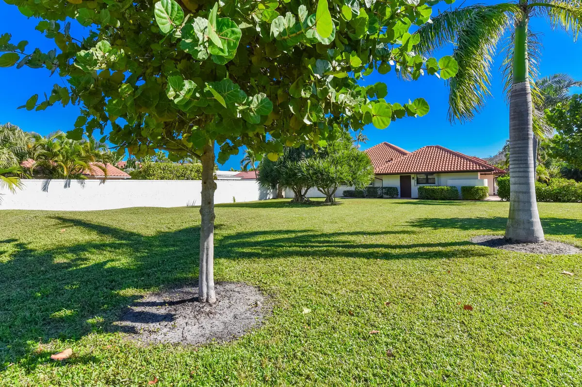 Primary at 1469 Via Privada, Jupiter