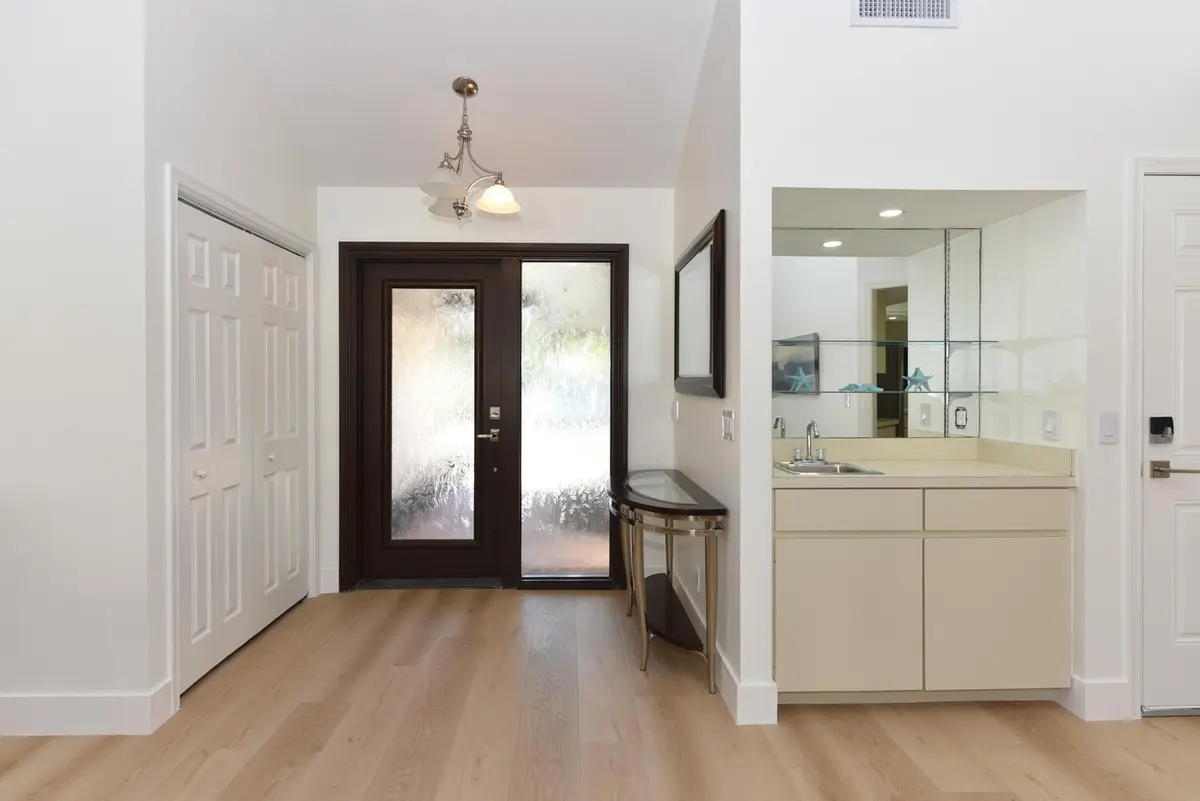 1469 Va Privada Jupiter FL-large-012-032 at 1469 Via Privada, Jupiter