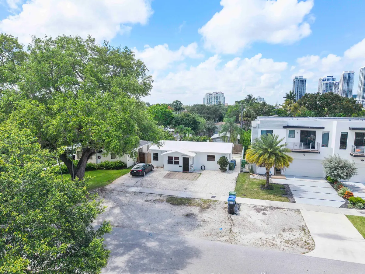 413 Sw 11th St_006 at 413 SW 11th Street, Fort Lauderdale