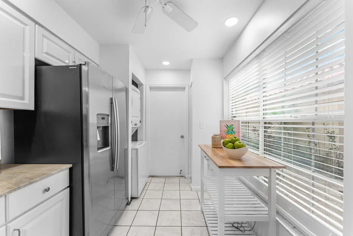 5a at 10876 Cypress Glen Drive 10876, Coral Springs