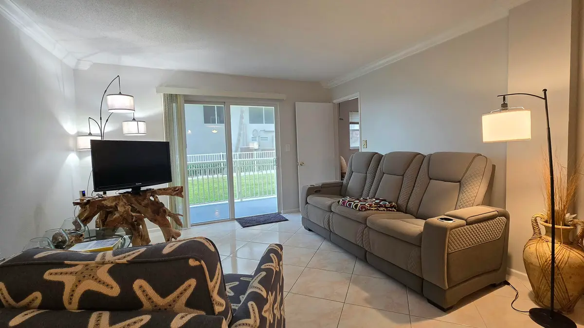 Living Area at 1161 Hillsboro Mile 107, Hillsboro Beach